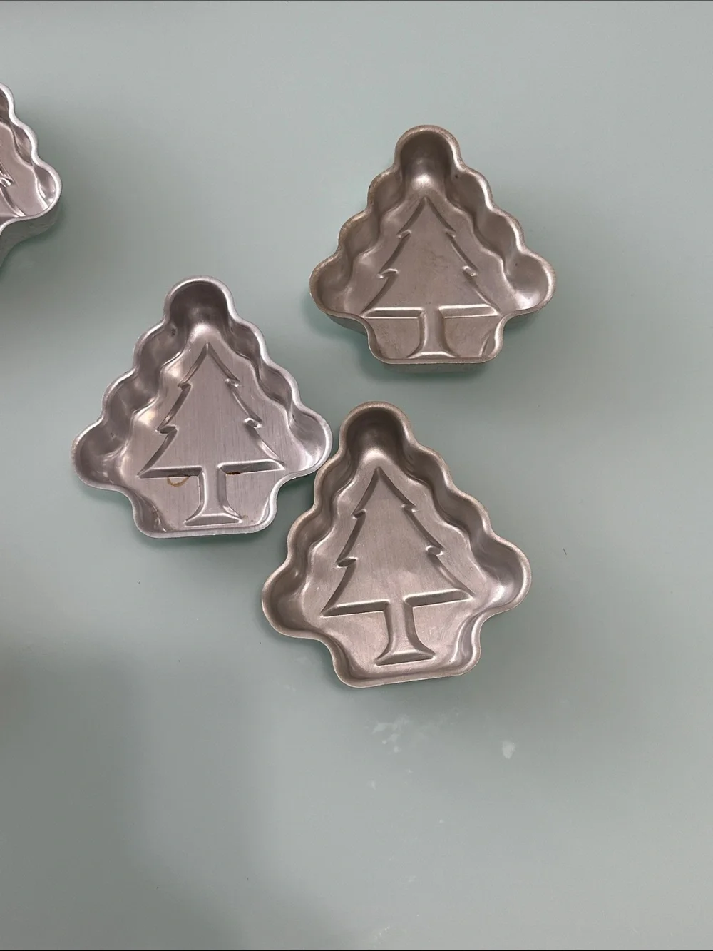 Tree baking molds